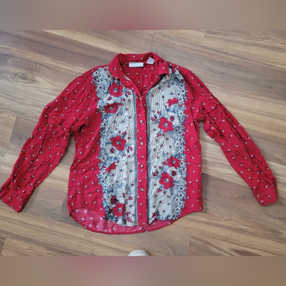 Flowy, flower blouse
